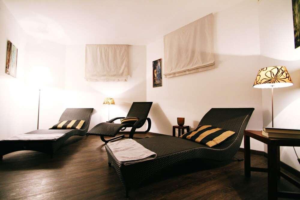 Romantik Hotel Neuhaus Iserlohn Einrichtungen foto