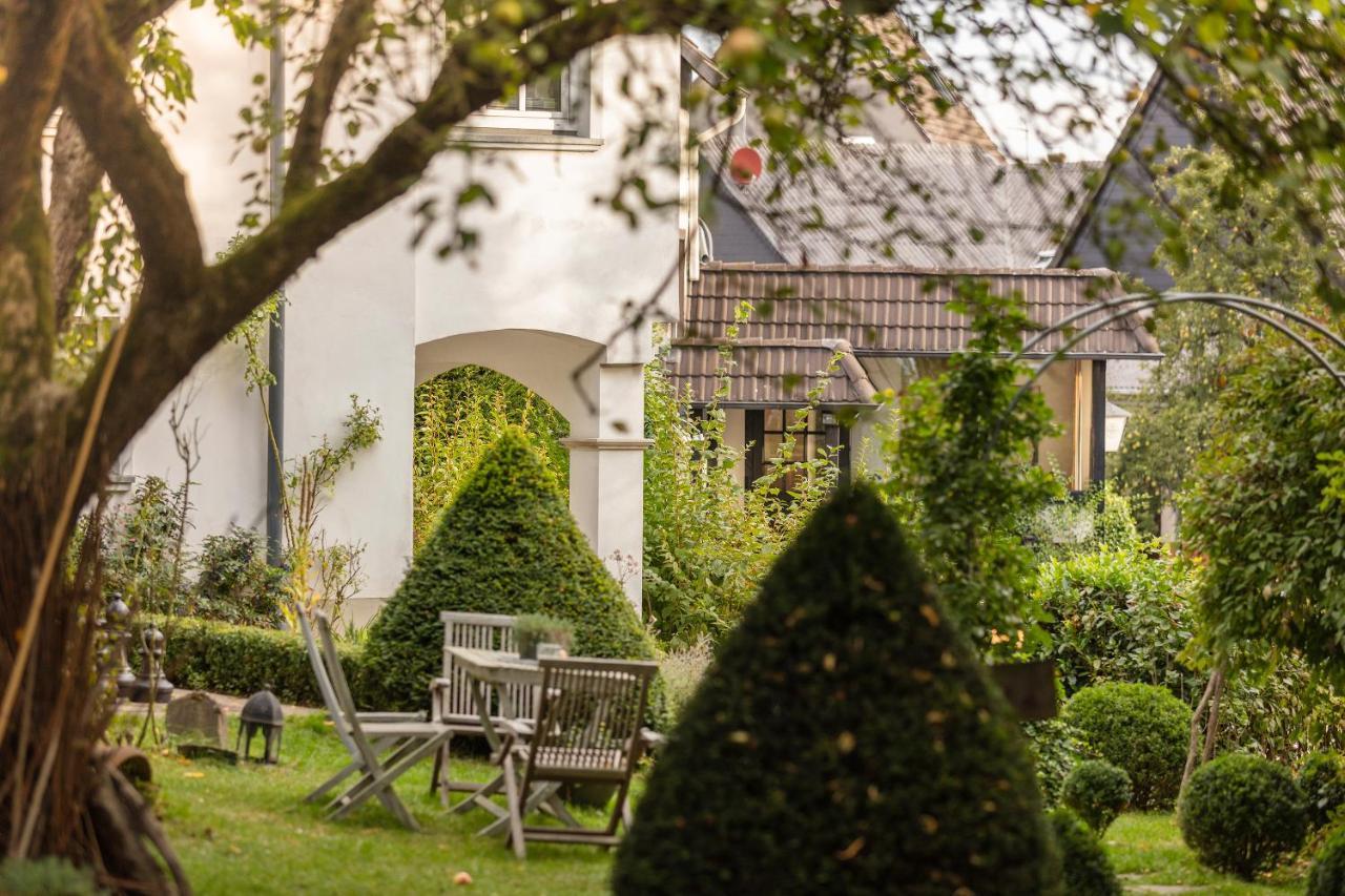 Romantik Hotel Neuhaus Iserlohn Exterior foto